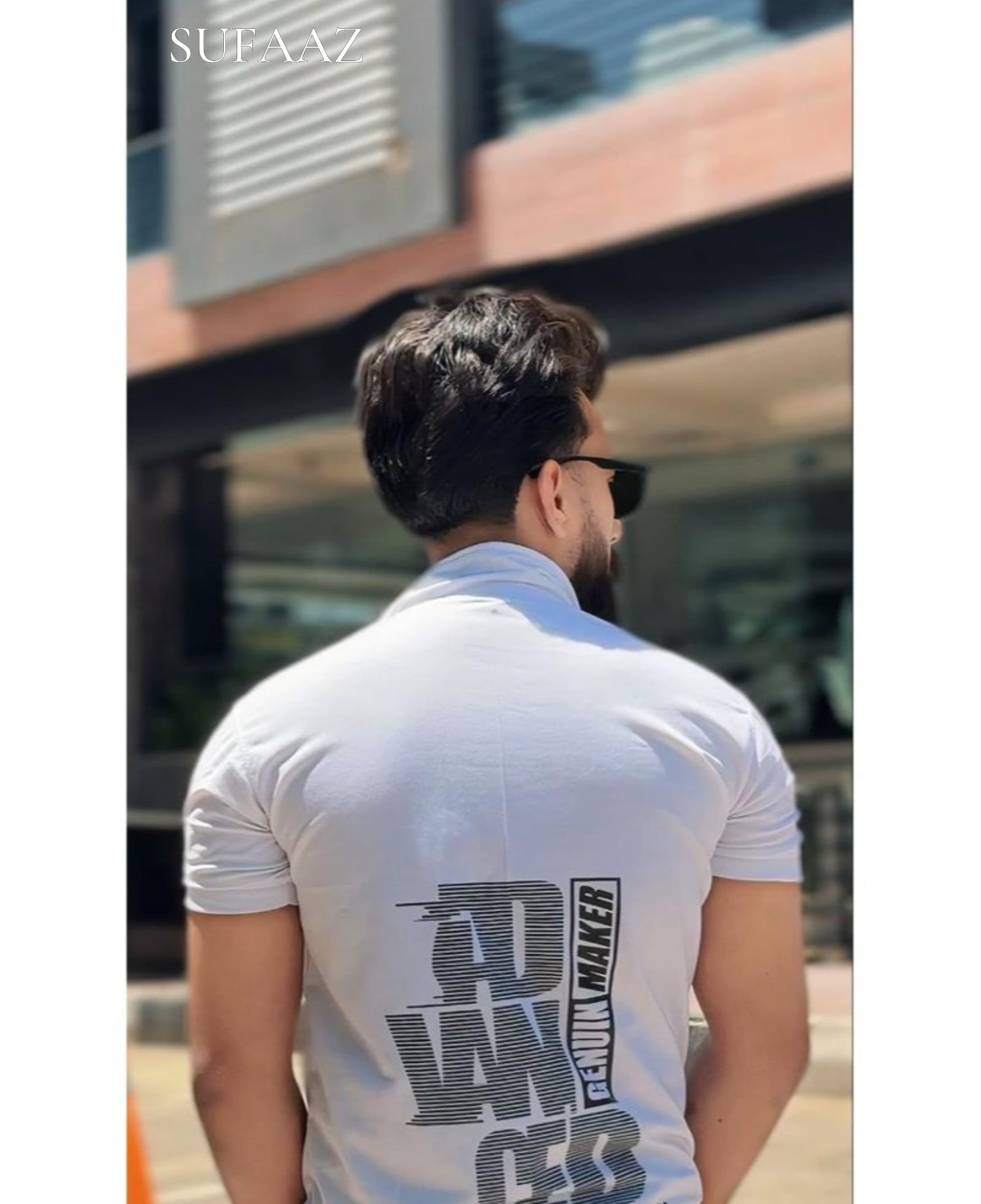 POCKET STYLE BACK PRINTED ZIPPED T-SHIRT