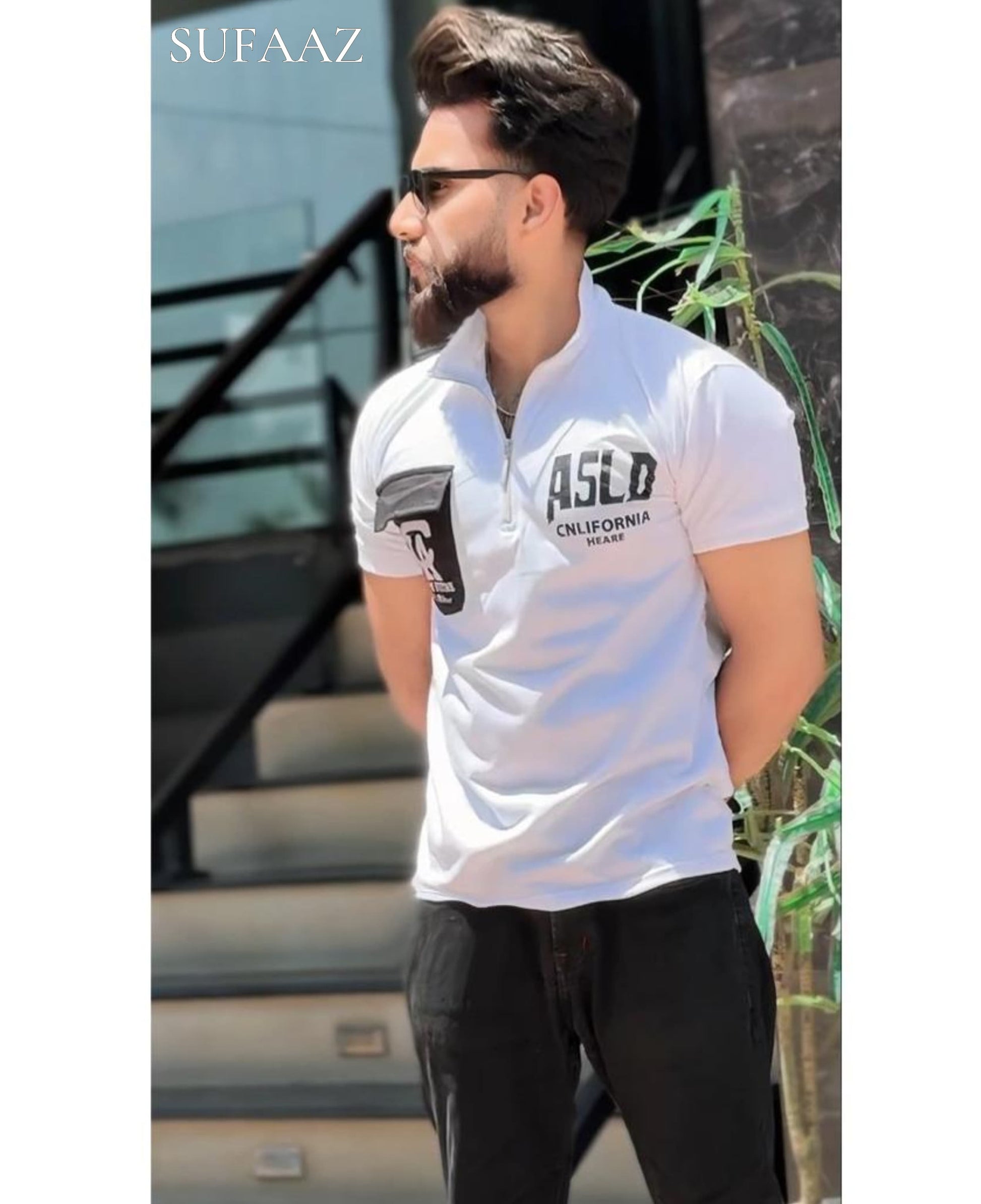 POCKET STYLE BACK PRINTED ZIPPED T-SHIRT